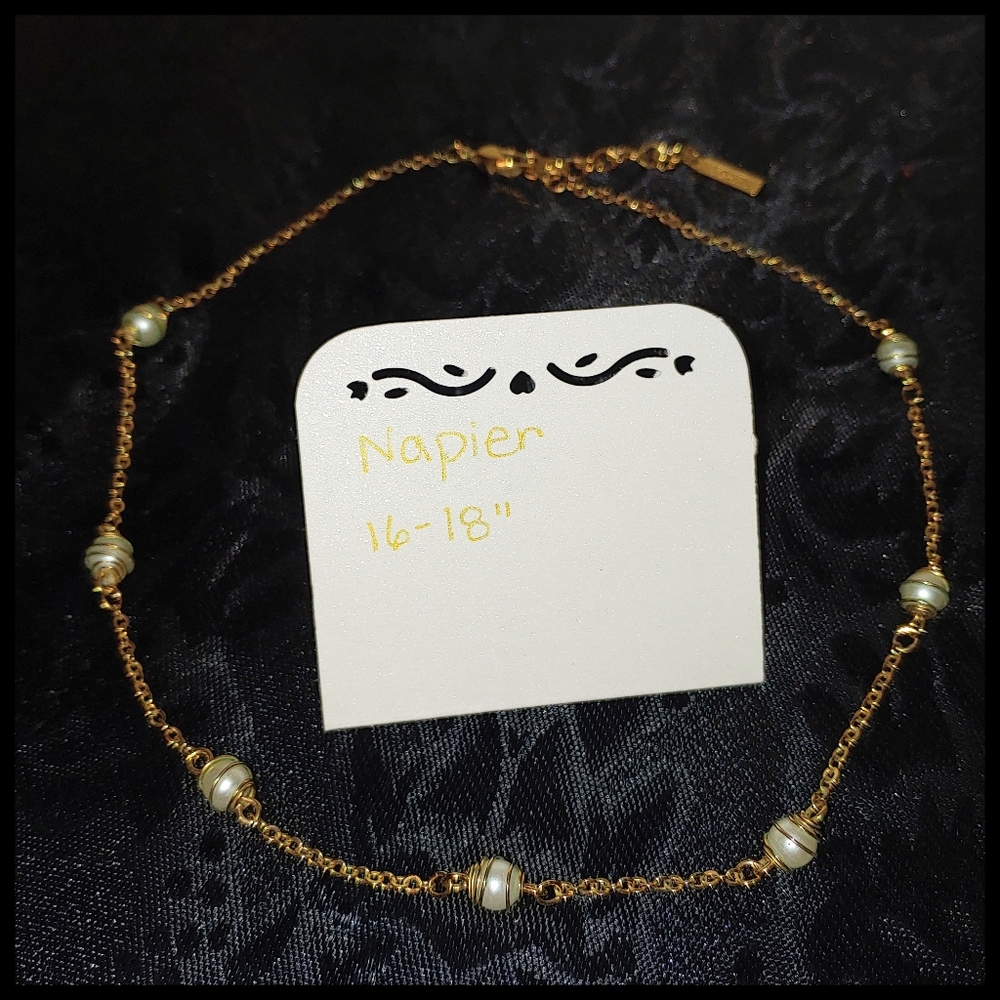 Napier Gold Tone Necklace Wire Wrapped Faux Pearl Vintage Costume Jewelry Marked